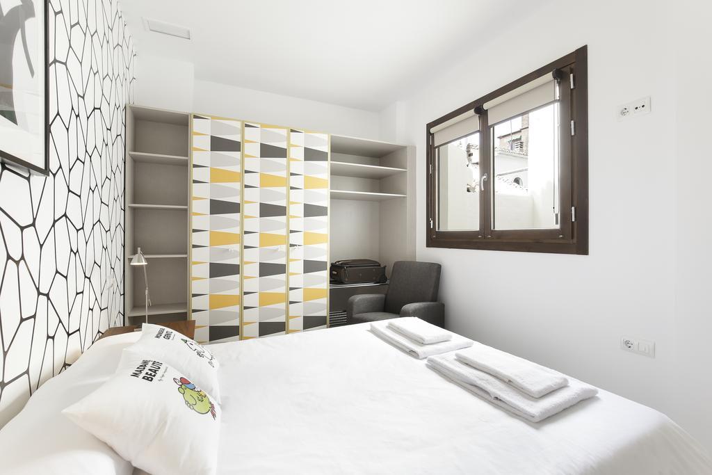 Hi Room - Smart Apartments - Ac Granada Exterior photo